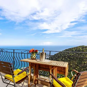 Sea View With Private Secure Parking - 2 Apartment